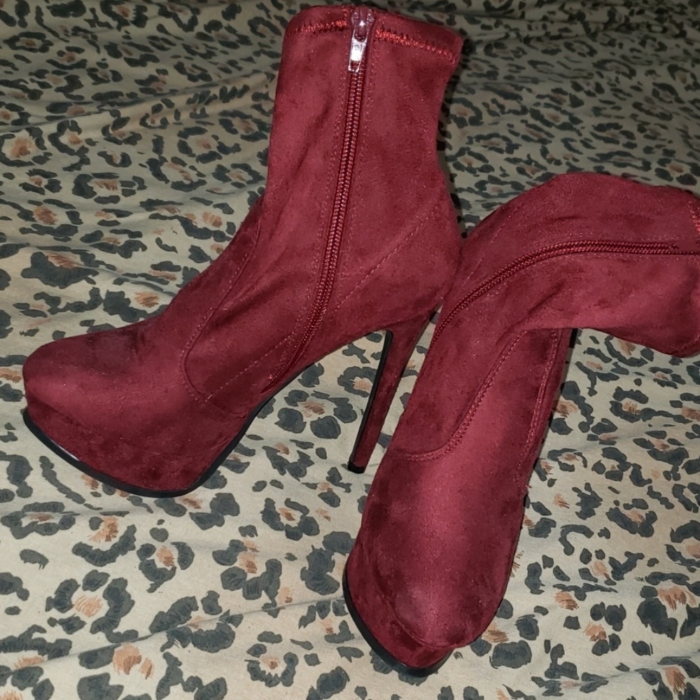 Ankle boots